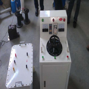 試驗三倍頻變壓器裝置-揚州達(dá)瑞有限公司